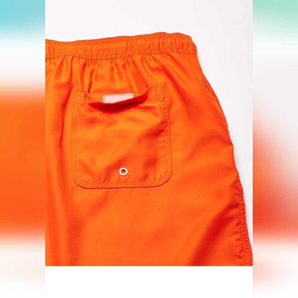 Amazon Essentials Men's 9" Quick-Dry Swim Trunk - Picture 3 of 6